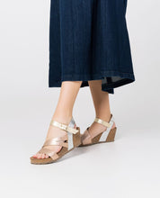 Sandale à semelle compensée CADIZ-302 rose