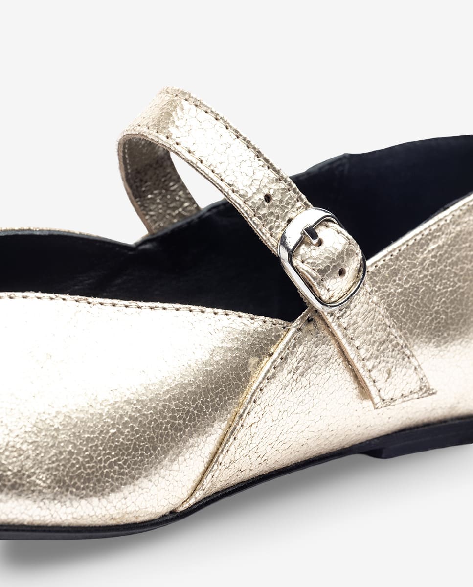 Goldener ARI-001 Tänzer