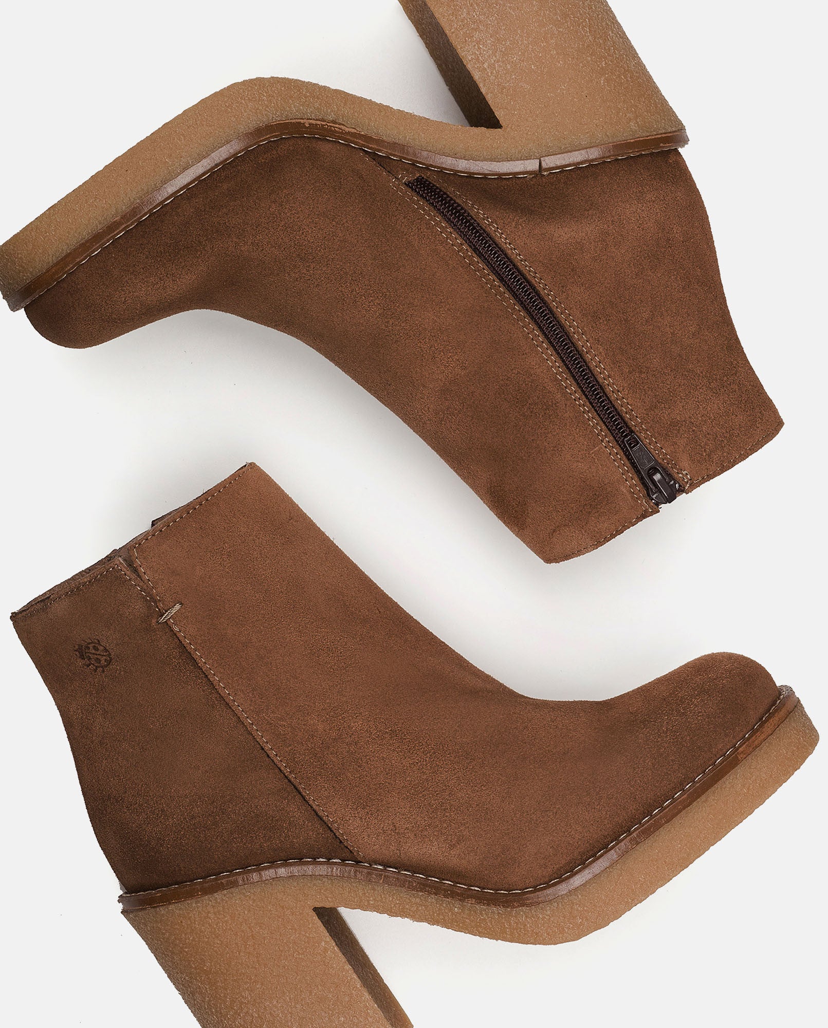 Botín de tacón GELA-001 MARRON_30710.jpg