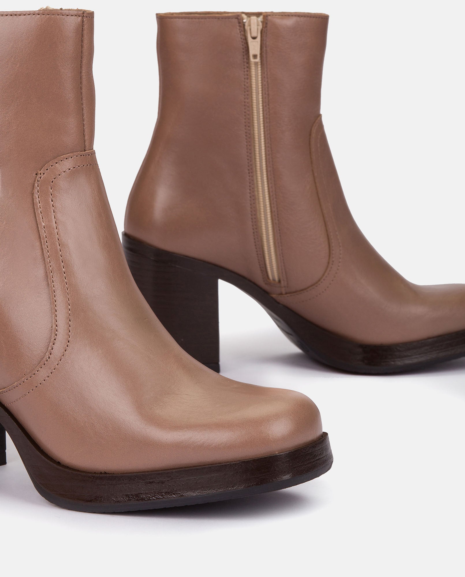 Botín de tacón KOLIN-001 ROSA_31041.jpg