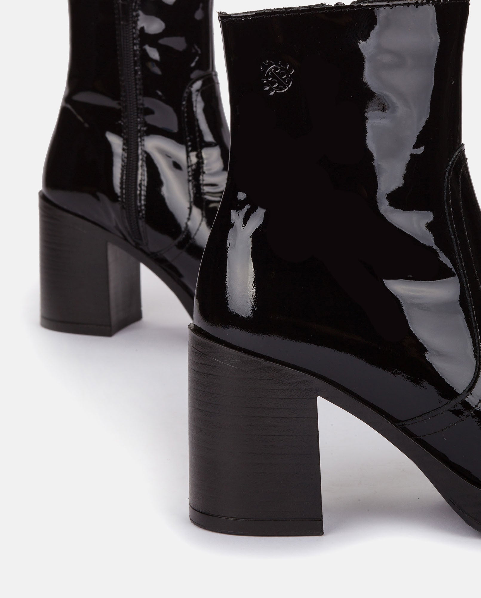 Botín de tacón Kolin 001 negro_31469.jpg