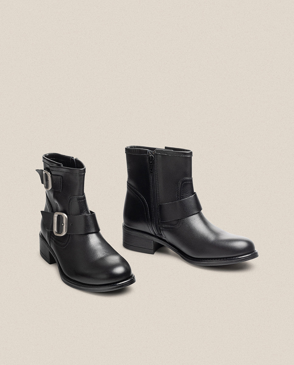 Botín plano MONS-006 negro_36048.jpg