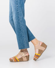 Keilsandale BARI-304 beige