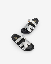 Sandalia plana Morena 125 plata