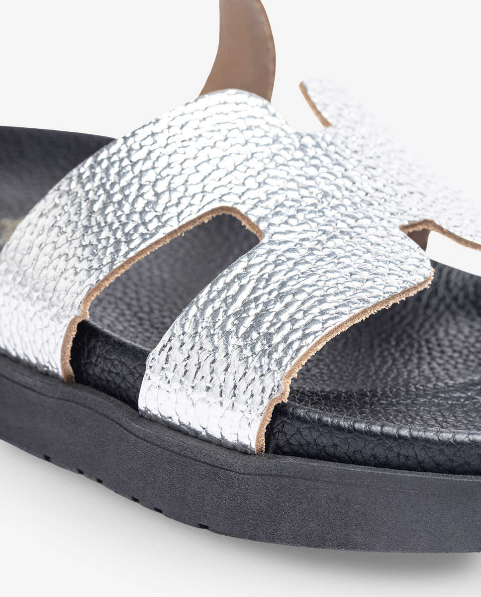 Sandalia plana Morena 125 plata