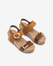 Sandalia de cuña BARI-255 leopardo_36420.jpg