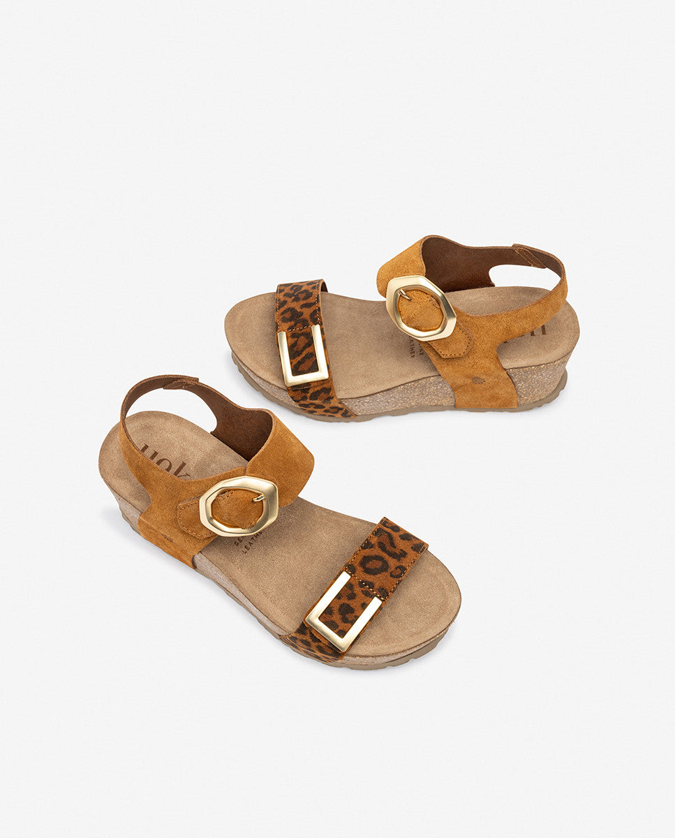Sandalia de cuña BARI-255 leopardo_36423.jpg