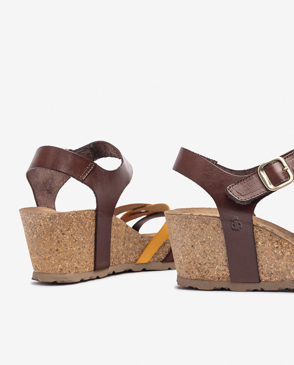 Sandalia de cuña CADIZ-256 marrón_36479.jpg