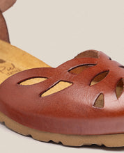 Sandalia de cuña Monaco 003 marron_33348.jpg