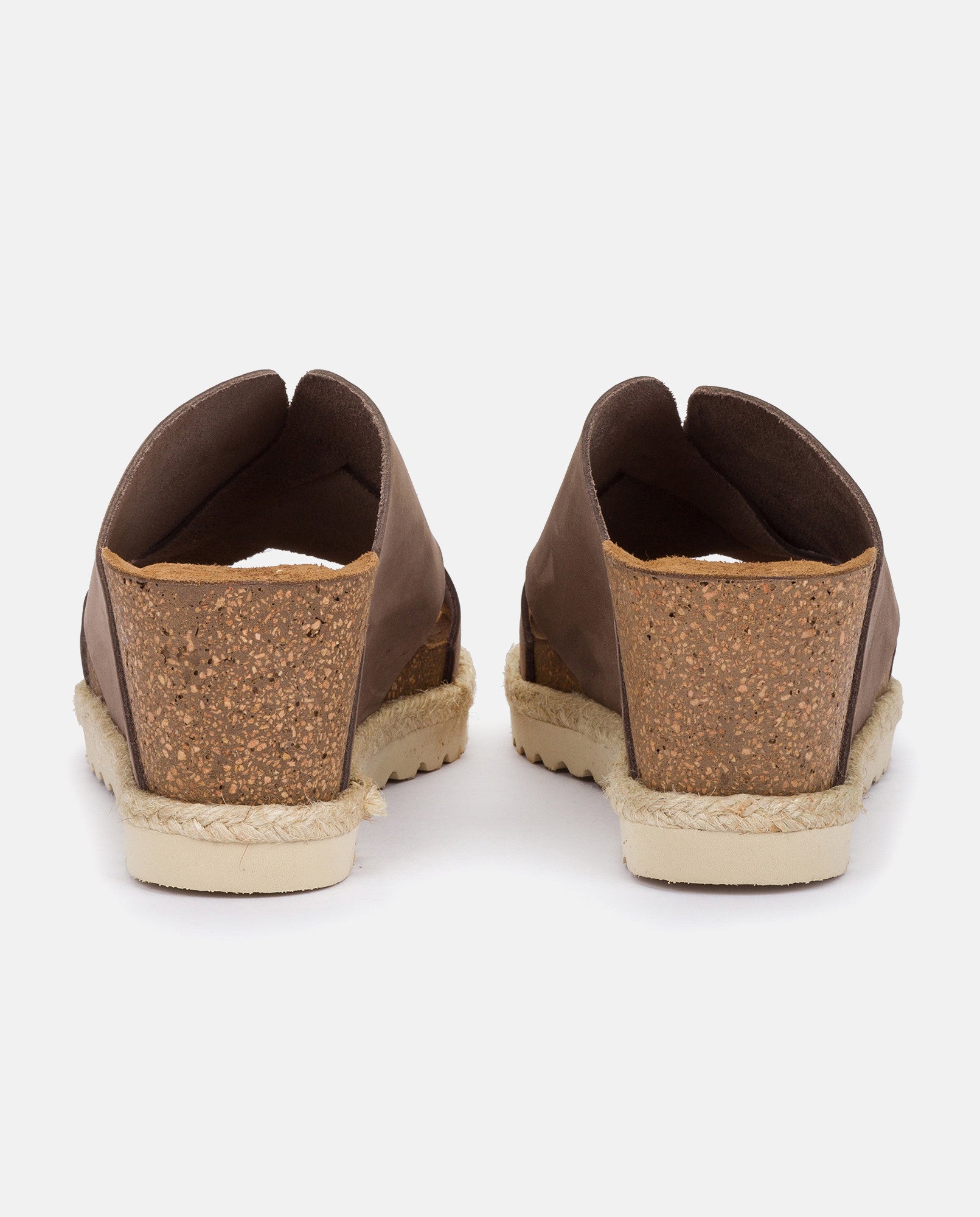 Sandalia de cuña Rota 032 marrón_29341.jpg