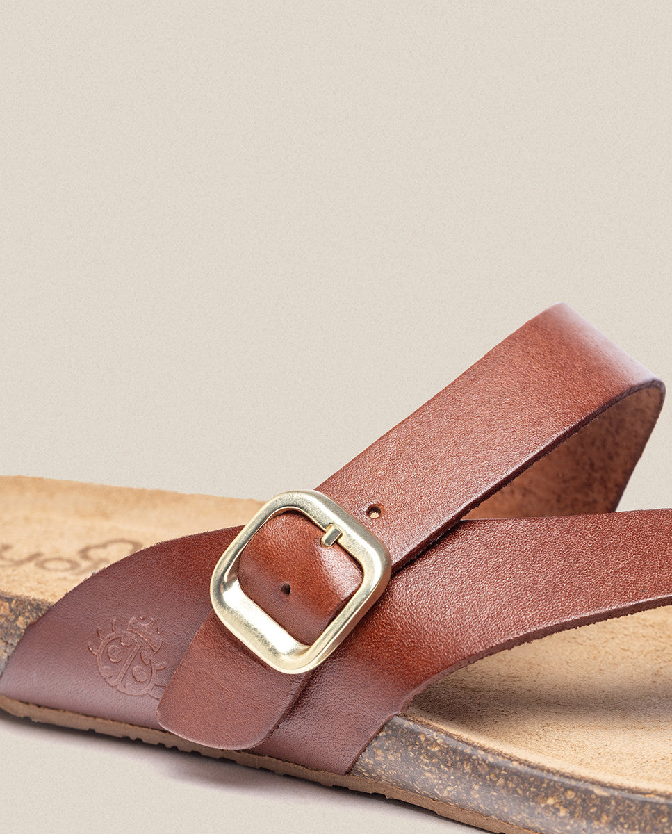 Sandalia plana Ibiza 013 marrón_33152.jpg