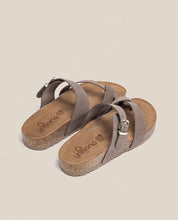 Sandalia plana Jerba 091 marrón_33213.jpg