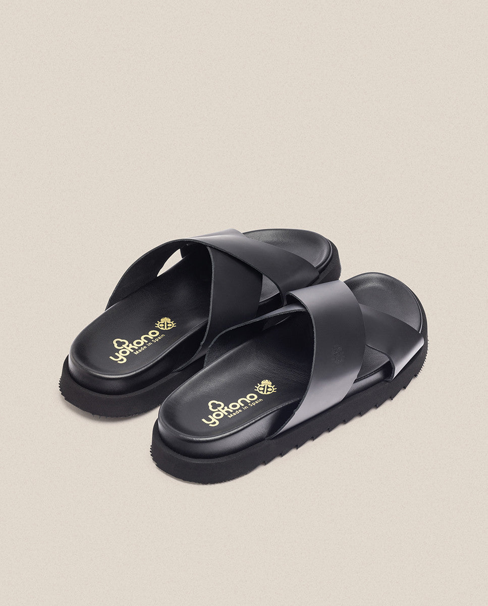 Sandalia plana Man 003 negro_33552.jpg