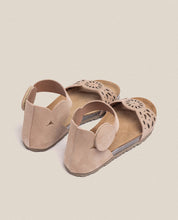 Sandalia plana Villa 086 beige_33483.jpg
