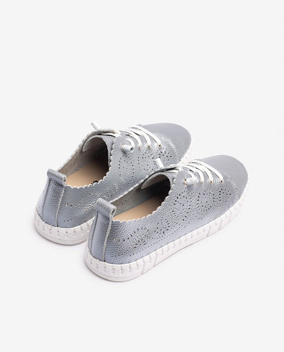 Sneaker FLOW-005 plateado_37211.jpg