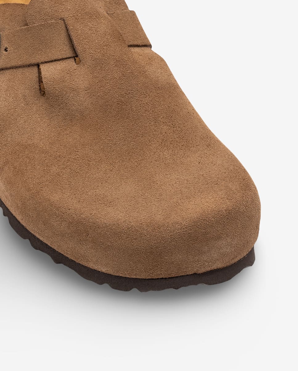 Scarpa piatta  ZUECO-559 marrone