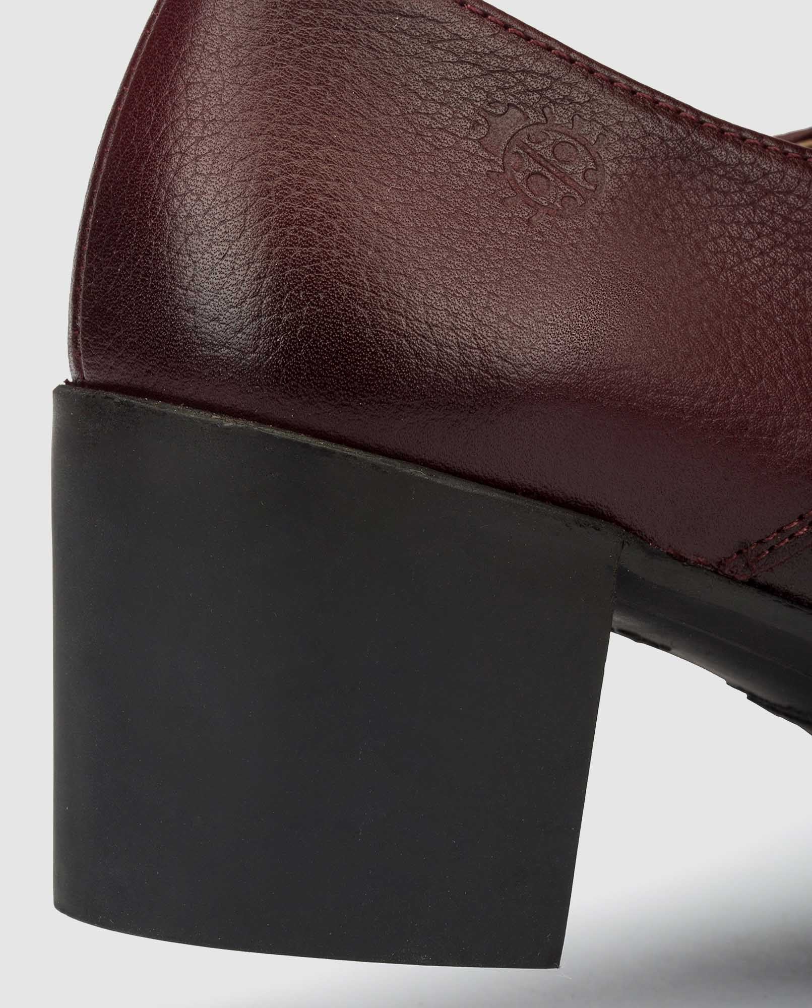 Zapato de tacón Berlin 016 burdeos_20174.jpg