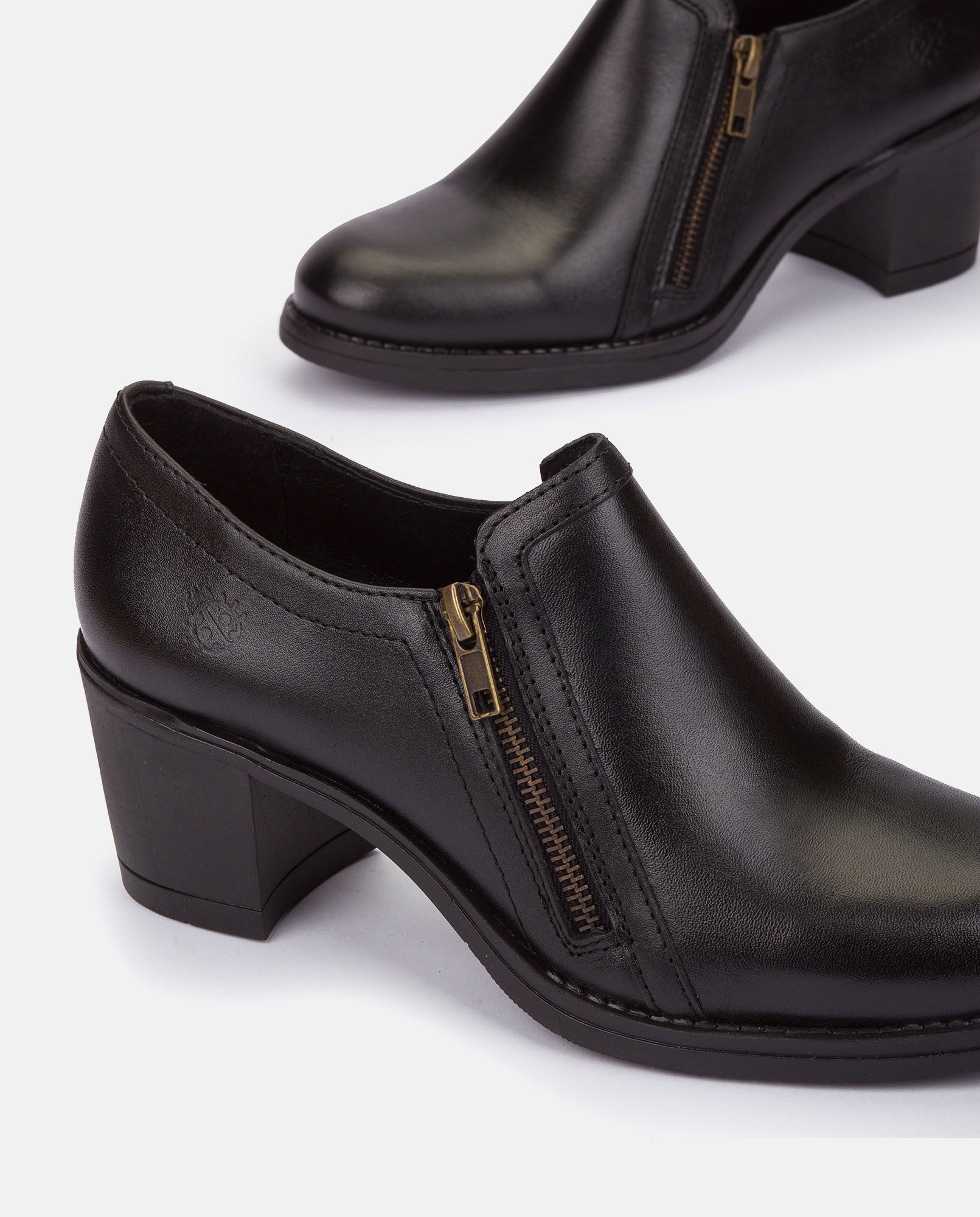 Zapato de tacón LILLE-009 NEGRO_31229.jpg