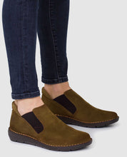 Zapato plano Lyon 003 verde_20325.jpg