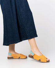 Flat sandal VILLA-175 orange