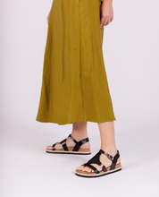 Sandalia plana ARENA-021 negro