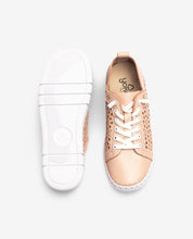 Pink Flow 002 Sneaker