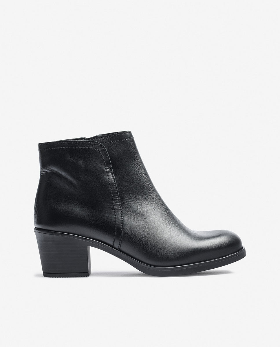 Black Lille-016 Heeled Booty