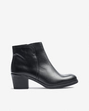 Black Lille-016 Heeled Booty