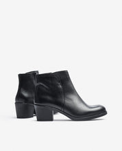 Black Lille-016 Heeled Booty