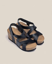 Sandalia cuña Bari 303 negro_33007.jpg