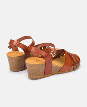 Sandalia de cuña Cadiz 137 marrón_28815.jpg