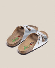 Sandalia plana Granada 700 plata_33128.jpg