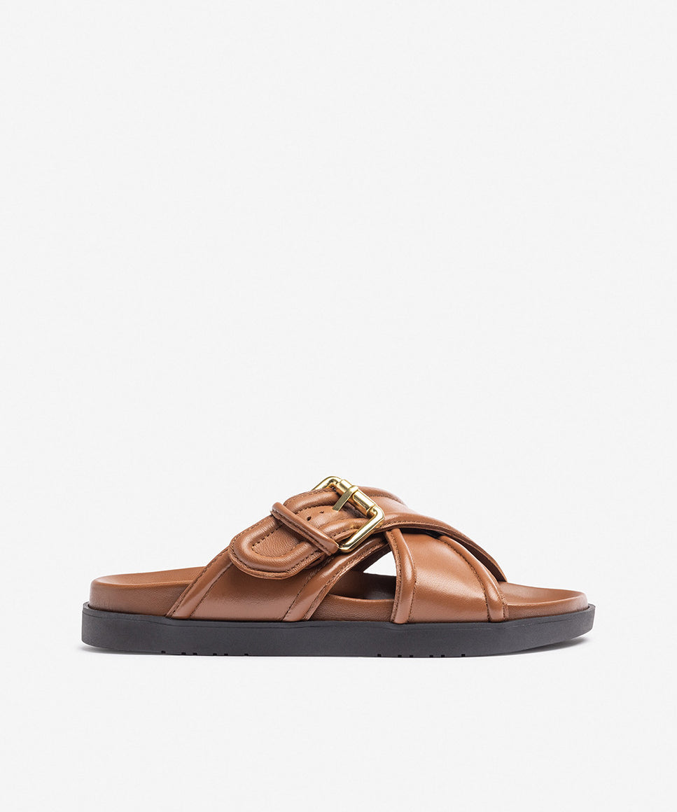 Sandalia plana MORENA-310 marrón_37098.jpg