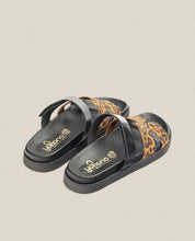 Sandalia plana Morena 125 leopardo_33863.jpg