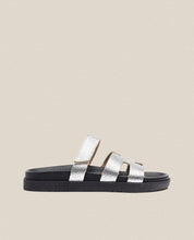 Sandalia plana Morena 125 plata_33865.jpg