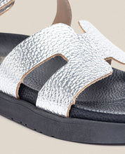 Sandalia plana Morena 125 plata_33867.jpg