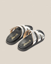 Sandalia plana Morena 125 plata_33868.jpg